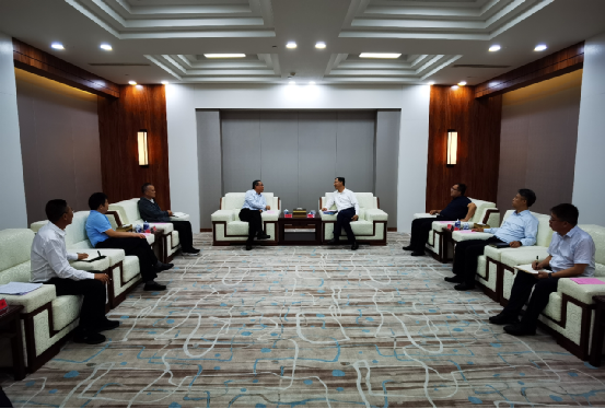 公司主要領(lǐng)導(dǎo)拜會山西省委常委、大同市委書記盧東亮并調(diào)研大同在建項(xiàng)目