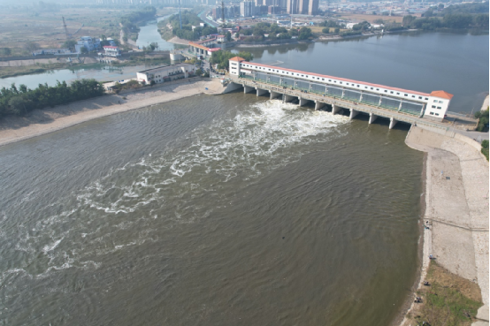 水利部海委、天津市水務(wù)局領(lǐng)導(dǎo)在屈家店水利樞紐調(diào)研指導(dǎo)永定河秋季全線通水工作 水利部海委、天津市水務(wù)局領(lǐng)導(dǎo)在屈家店水利樞紐調(diào)研指導(dǎo)永定河秋季全線通水工作