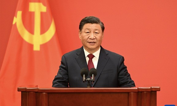 （二十大受權(quán)發(fā)布）習(xí)近平在二十屆中共中央政治局常委同中外記者見面時(shí)強(qiáng)調(diào) 始終堅(jiān)持一切為了人民一切依靠人民 以中國(guó)式現(xiàn)代化全面推進(jìn)中華民族偉大復(fù)興