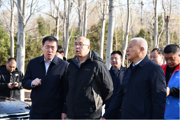 北京市大興區(qū)副區(qū)長張曉晟調(diào)研平原南段(一期)工程 北京市大興區(qū)副區(qū)長張曉晟調(diào)研平原南段(一期)工程